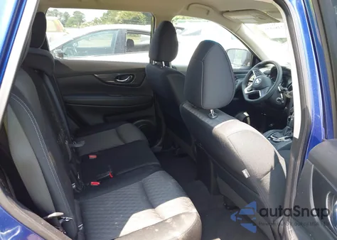 2017 Nissan Rogue S z USA, uszkodzony, nr VIN JN8AT2MT3HW147406